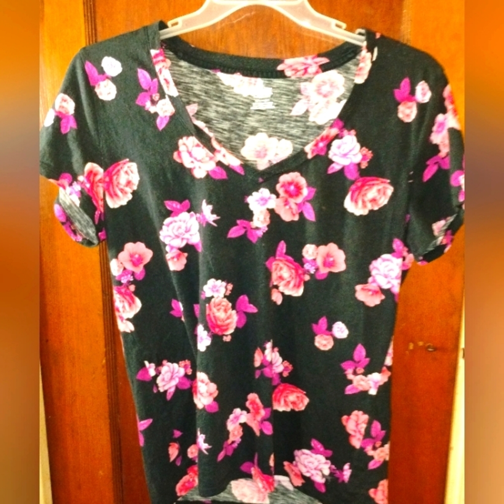Victoria's secret Pink short sleeve t-shirt